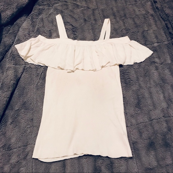 New! Fitted Ruffle Cold Shoulder Pullover Sweater - Picture 3 of 4